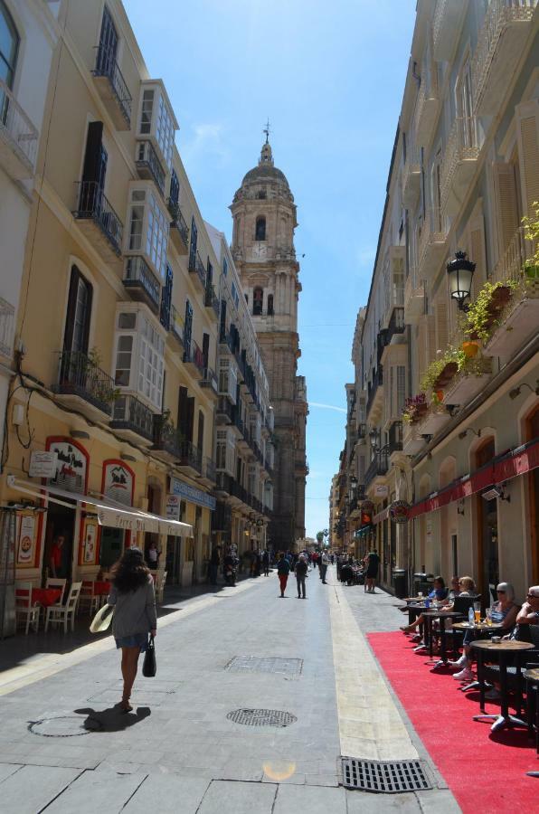 Homely Malaga Plaza Montano Bagian luar foto