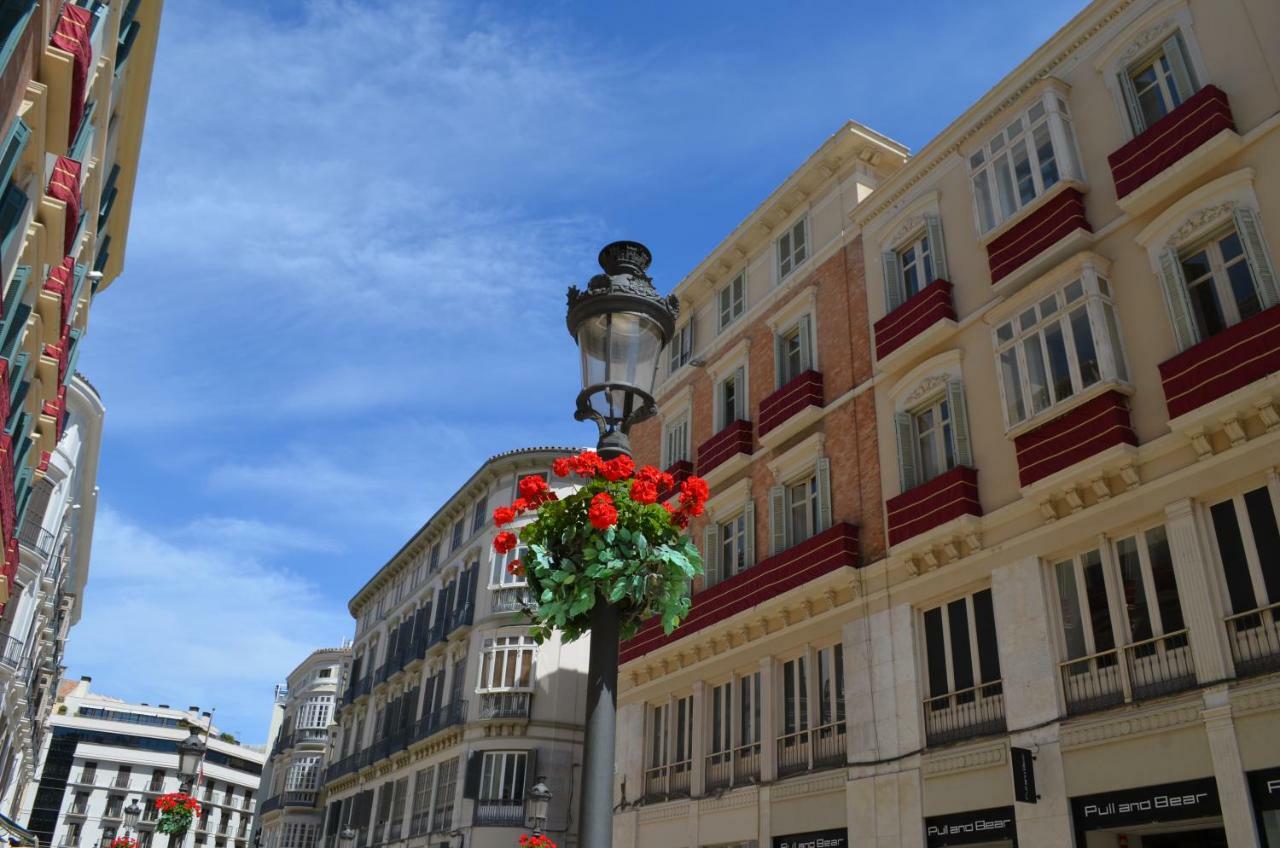 Homely Malaga Plaza Montano Bagian luar foto